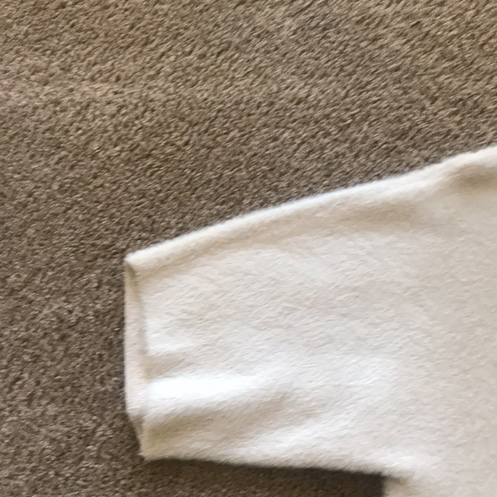 Designer sweater - Picture 3 of 6